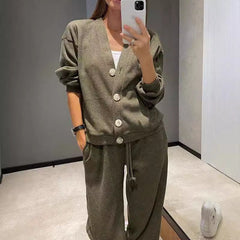 Strickjacke & Hose Set